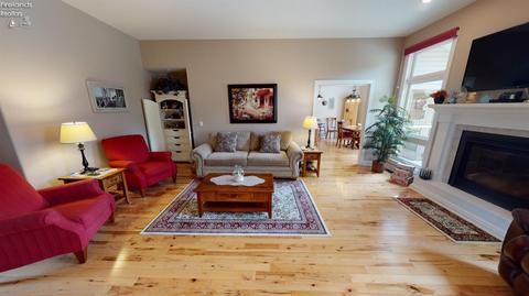 106 Leonard St, Willard, OH 44890 photo 9