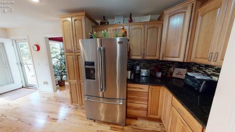 106 Leonard St, Willard, OH 44890 photo 15