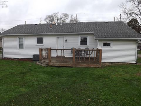 224 White St, Clyde, OH 43410 photo 6