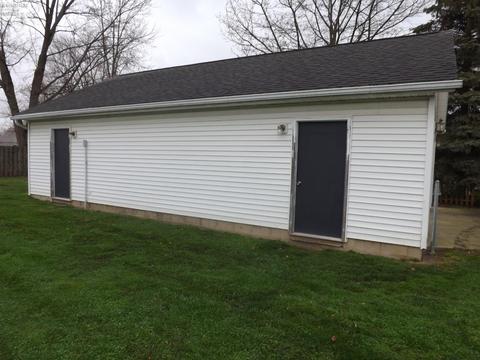 224 White St, Clyde, OH 43410 photo 5