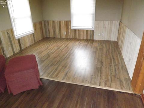 224 White St, Clyde, OH 43410 photo 21