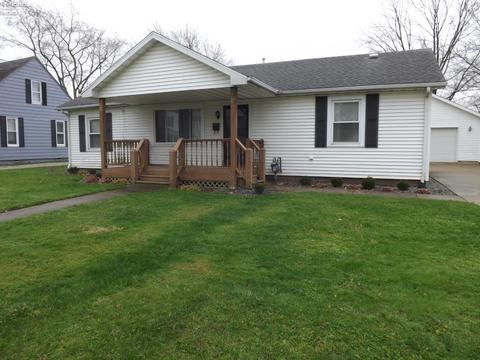 224 White St, Clyde, OH 43410 photo 1