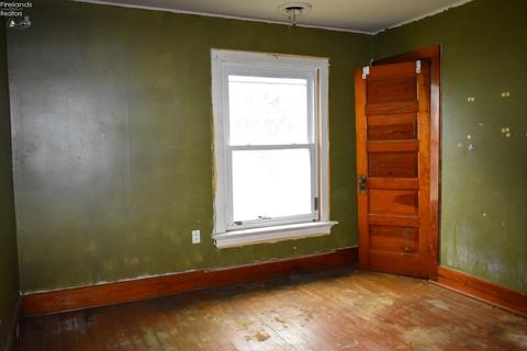 1021 E Main St, Bellevue, OH 44811 photo 15