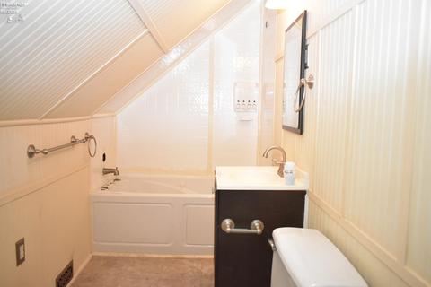 1021 E Main St, Bellevue, OH 44811 photo 14