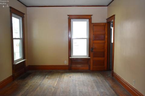 1021 E Main St, Bellevue, OH 44811 photo 6