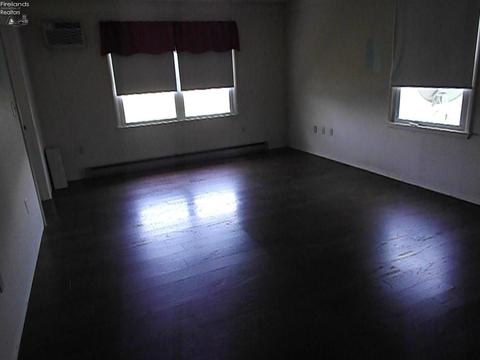 427 Brinker St, Bellevue, OH 44811 photo 14