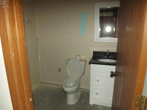 427 Brinker St, Bellevue, OH 44811 photo 22