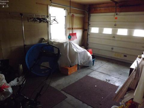 427 Brinker St, Bellevue, OH 44811 photo 23