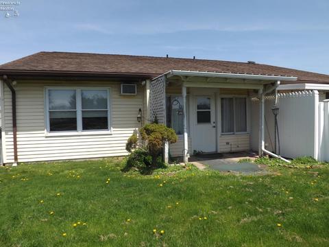 427 Brinker St, Bellevue, OH 44811 photo 2