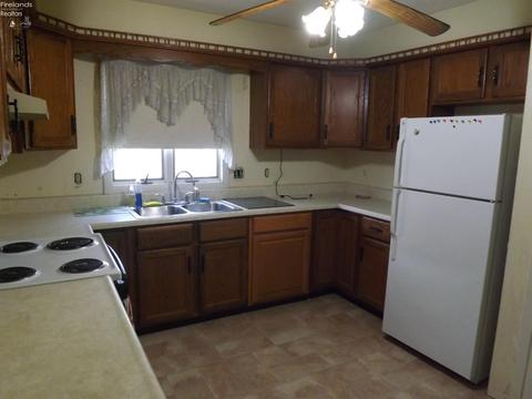 427 Brinker St, Bellevue, OH 44811 photo 12