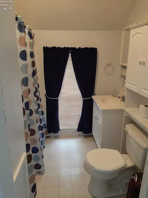 329 High St, Bellevue, OH 44811 photo 19