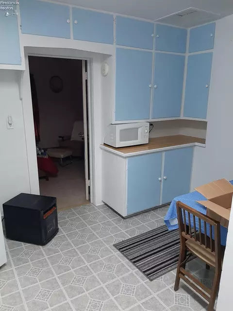 329 High St, Bellevue, OH 44811 photo 20