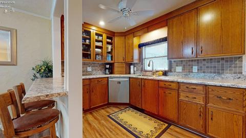 104 Woodside Ave, Huron, OH 44839 photo 9