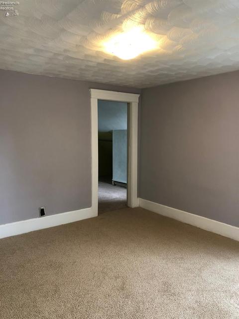 117 Washington St, Willard, OH 44890 photo 13