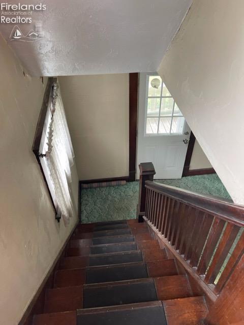 329 High St, Elyria, OH 44035 photo 14