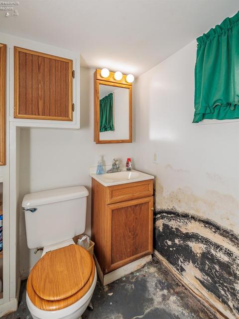 329 High St, Elyria, OH 44035 photo 32