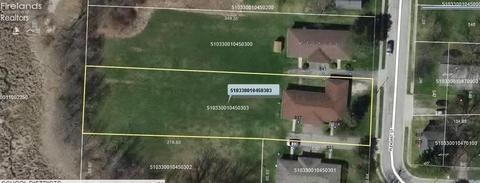 635 Pleasant St, Willard, OH 44890 photo 1