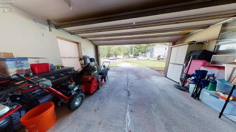 635 Pleasant St, Willard, OH 44890 photo 19
