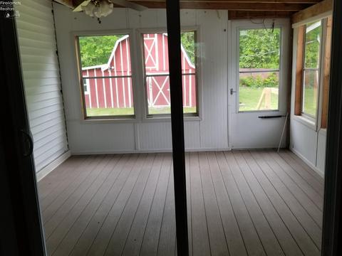11 N West Ave, Willard, OH 44890 photo 10
