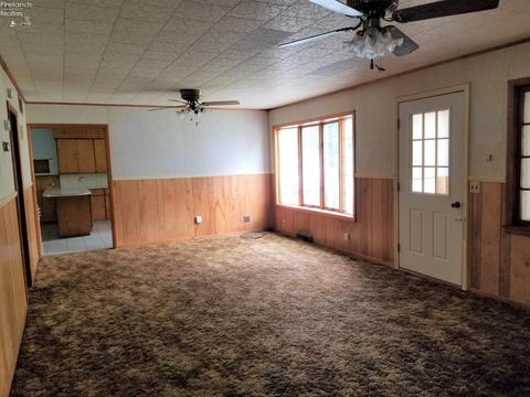 11 N West Ave, Willard, OH 44890 photo 13