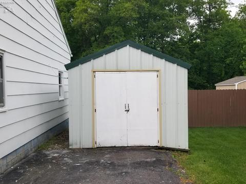 11 N West Ave, Willard, OH 44890 photo 3