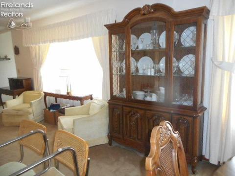 945 S Myrtle Ave, Willard, OH 44890 photo 6