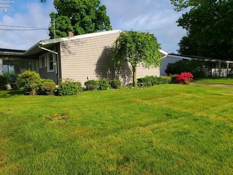 945 Hickory Dr, Huron, OH 44839 photo 42