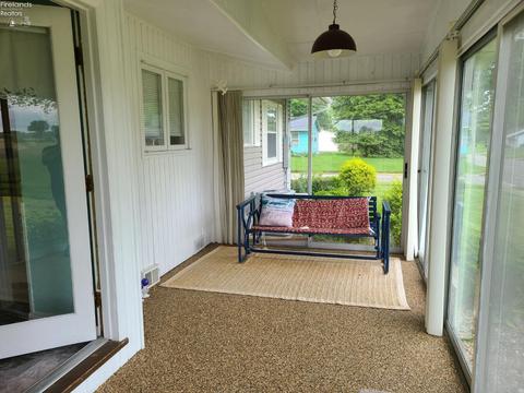 945 Hickory Dr, Huron, OH 44839 photo 18