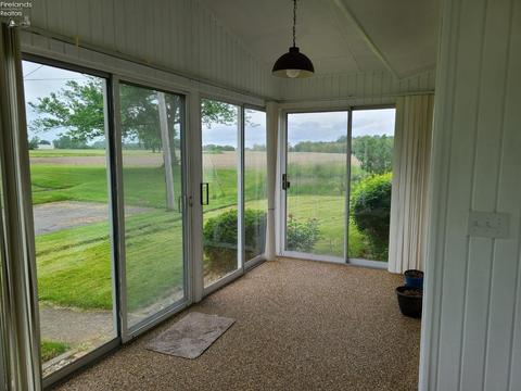 945 Hickory Dr, Huron, OH 44839 photo 21