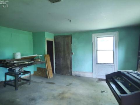 3995 Walnut Rd, Willard, OH 44890 photo 7