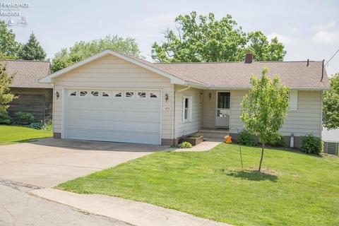 1204 Riverside Dr, Huron, OH 44839 photo 1
