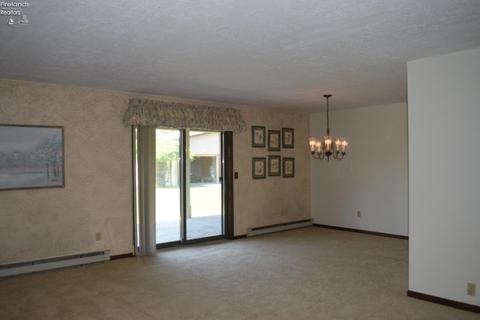 3210 Fox Rd, Sandusky, OH 44870 photo 9