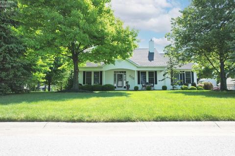 608 Loon Ln, Huron, OH 44839 photo 1