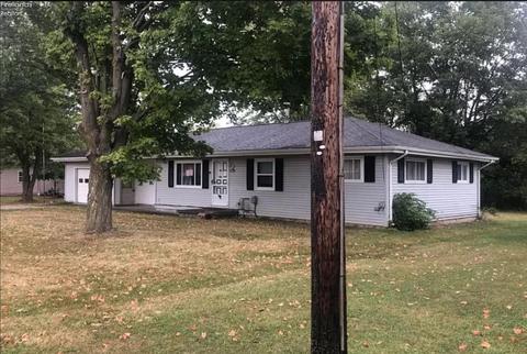 17 S West St, Willard, OH 44890 photo 2