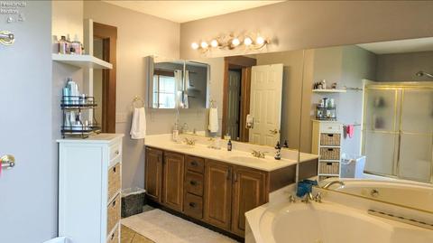 2508 Rye Beach Rd, Huron, OH 44839 photo 22