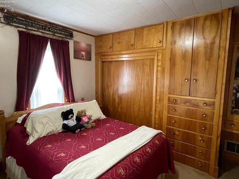 604 Clark St, Willard, OH 44890 photo 16