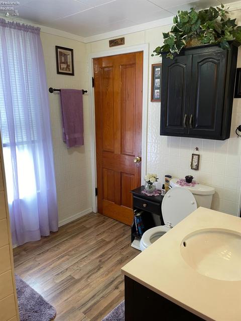 604 Clark St, Willard, OH 44890 photo 21