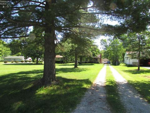 1237 Catherine, Brunswick, OH 44212 photo 2