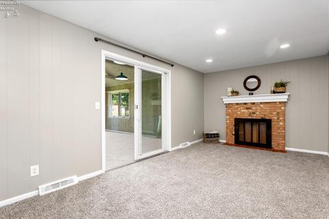 904 Salem Dr, Huron, OH 44839 photo 9