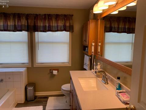 1668 Lyon Rd, Willard, OH 44890 photo 51
