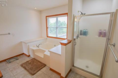1030 Eagle Ridge Dr, Huron, OH 44839 photo 42