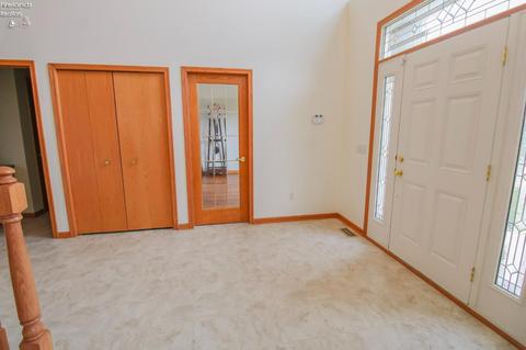 1030 Eagle Ridge Dr, Huron, OH 44839 photo 12