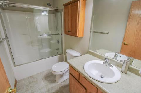 1030 Eagle Ridge Dr, Huron, OH 44839 photo 36