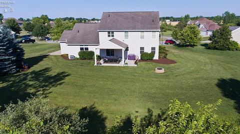1030 Eagle Ridge Dr, Huron, OH 44839 photo 6
