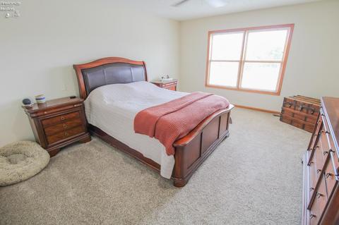1030 Eagle Ridge Dr, Huron, OH 44839 photo 38