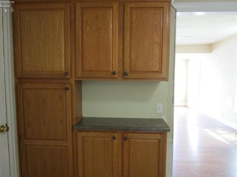 281 Spring St, Clyde, OH 43410 photo 6