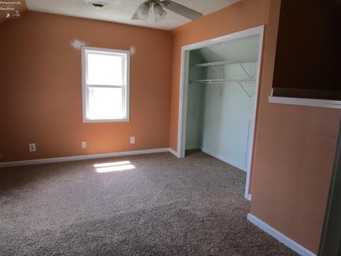 281 Spring St, Clyde, OH 43410 photo 14