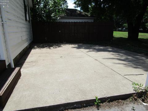 281 Spring St, Clyde, OH 43410 photo 25