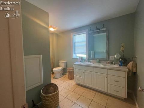 1211 Huron Avery Rd, Huron, OH 44839 photo 9
