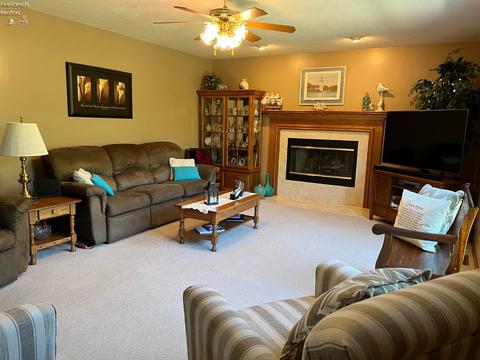 905 Glenview Dr, Huron, OH 44839 photo 5